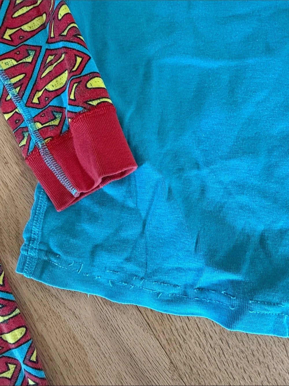 Hanna Andersson Superman theme Red/Blue/Yellow Kids Organic Pajama Set sz 10
